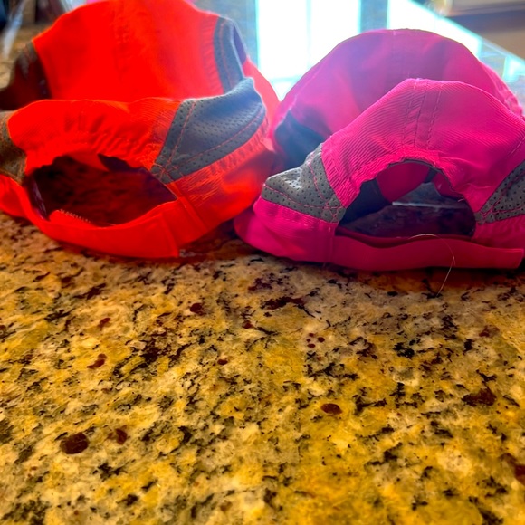 Avia running hats - Picture 4 of 4